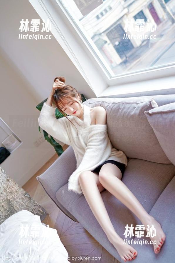 Feilin嗲囡囡 - 芷儿Momoko：姐姐图册，一部高清的姐妹传说！