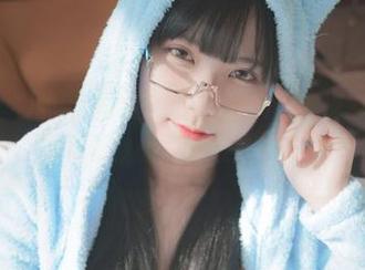 Hizzy(히지)的蕾丝原图一出，真实让我恍若置身梦中，分享时我的表情必然很丰富！