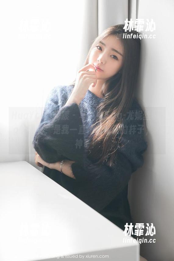 HuaYang花漾-Egg-尤妮丝Egg HuaYang花漾 - 写真中Egg-尤妮丝Egg的黑丝,是我一直精心收藏的样子,多神奇!