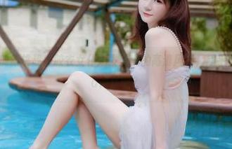 来看喵糖映画的新挑战！胶衣女仆短发美人的高清风暴，超乎你的想象，hold得住吗？