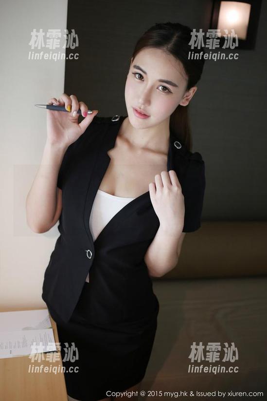 MyGirl美媛馆 - 私拍不过是一种找乐子的方式，李雪婷Anna向你展示夏天的另一面！