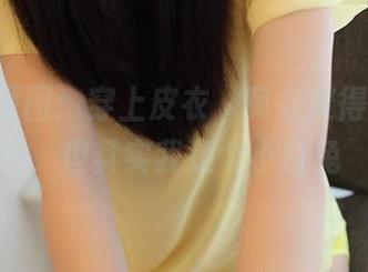 ROSI原图：穿上皮衣，莫名变得有气场，但其实我是个小白兔