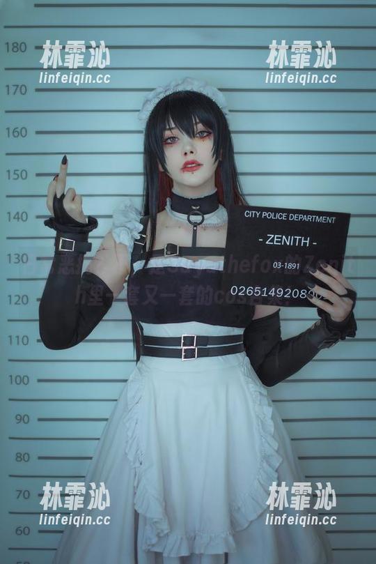 日常恶搞？不，是Sayathefox的Zenith里一套又一套的cos合集！