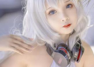 来打卡！SayoMomo的‘艾达王RE4秘密任务’免费套图就像是不速之客，太好看了！