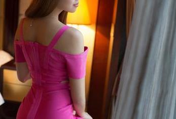TuiGirl推女郎 – 快来看看哈尼宝宝的礼服，让你的网盘也变美!