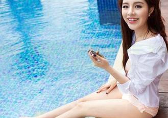 TuiGirl推女郎 – 赵惟依的护士写真集来啦，更新！敢不敢猜哪张最让你心动？