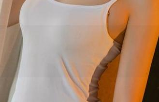 UGirls尤果网 – 张之龄的万圣节套图如何成为话题？分享特色的鬼装扮。