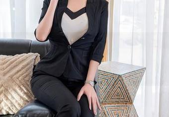 XINGYAN星颜社 – 唐思琪的写真，礼服推荐不走寻常路，来瞧瞧！
