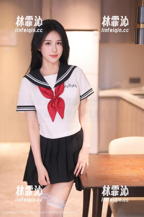 Xiuren秀人网 - 刘婷婷的秘书美图，警惕！可能会让你想要也变成秘书