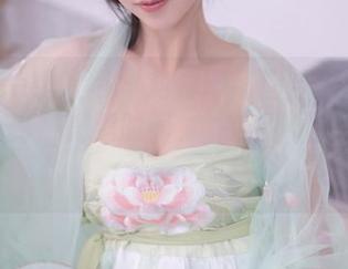 Xiuren秀人网 – 刘婷婷精选合集：蕾丝的“隐秘”舞蹈时间，注意别看的太仔细哦。
