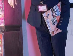 Xiuren秀人网 – 精选夏诗雯Sally修女图包:信仰?更像是集美作坊!