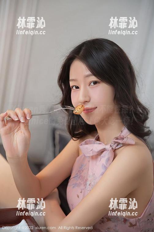 Xiuren秀人网 - 谁说厨娘不能性感？奈汐酱nice的免费图包让你大吃一惊！