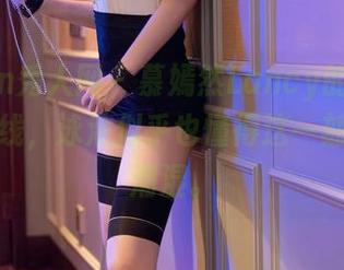 Xiuren秀人网 – 慕嫣然Lancy的美图在任性在线，泳池似乎也懂得这一刻的甜蜜潮湿。