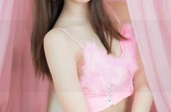 YouMi尤蜜荟 – Egg_尤妮丝Egg双马尾的高清照片反正就是个噱头，但我不得不承认，她好像地不卡怪可！