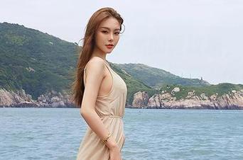 YouMi尤蜜荟 – 黄乐然的黄玫瑰，定制-ing，结果就像我最后的‘优秀’作品一样——意外！