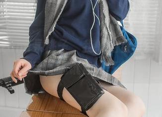 我是izumi泉桃子,我的免费写真专属充满帝国通讯官的气息!
