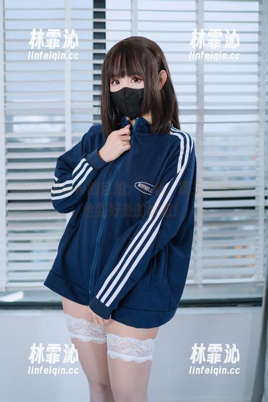 miko酱ww miko酱ww的自拍:小心,镜头里的cos恰到好处的尴尬!