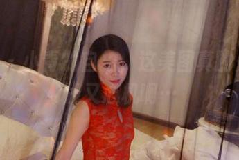 pans – 小青的自拍，这美图真的是又肤浅又心机啊…