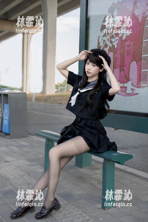 不呆猫的粉色衬衣女友，精选细腻图库就等你！