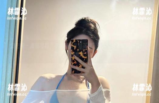 微密圈 - 高清写真“不爱笑的赛琳花嫁”：你能想象的婚纱有什么颜色吗？