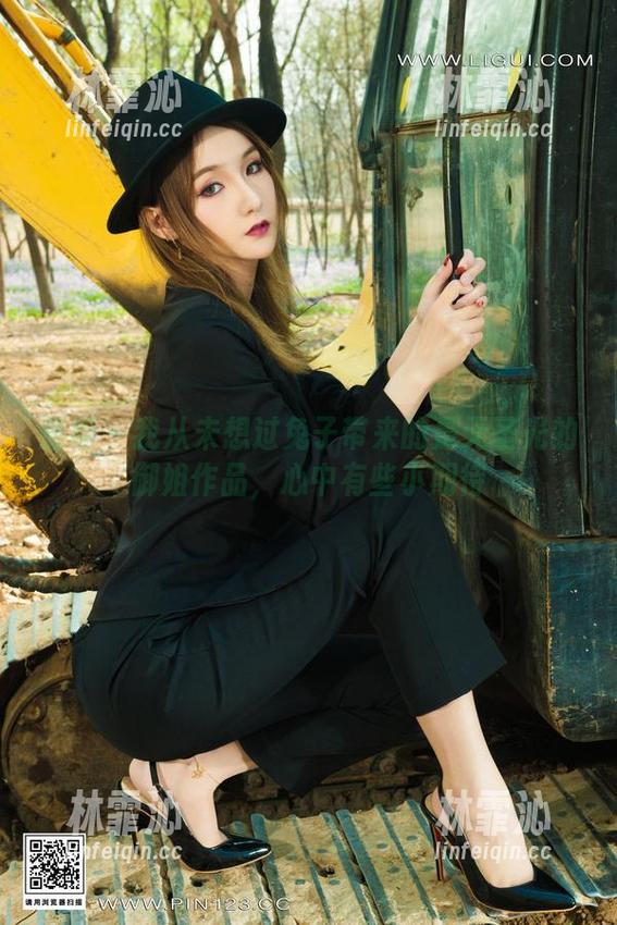 丽柜 - 我从未想过兔子带来的是无圣光的御姐作品，心中有些小期待
