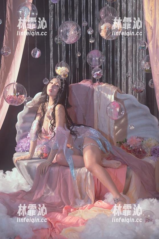 酒醉兔女郎的云溪溪——美图更新，大脑不够用！