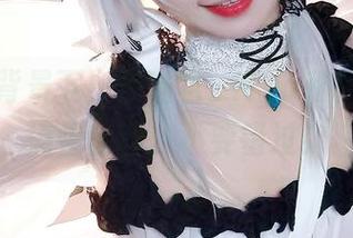 无圣光背景下，伊喵君_Nya和初音酱的搞怪套图，不要错过！
