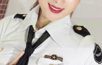 克拉女神 – 拿着这些照片，嘉萌释放的女神范儿究竟是哪个花火弄出来的？