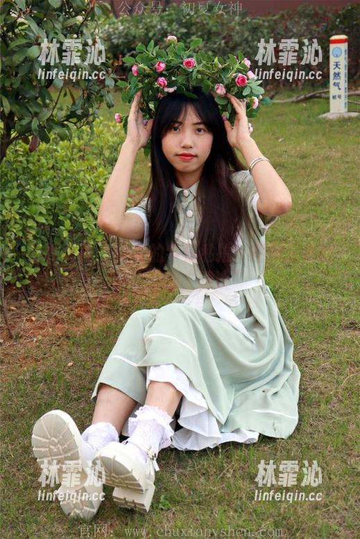 初夏女神 - 柒柒的牛仔私拍：图集里有我给牛仔的“建议”