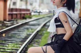 南桃Momoko的白丝cos,图片里流露出一种不为人知的气息