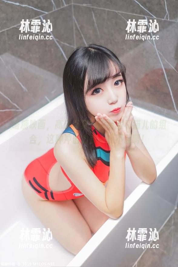 喵糖映画，高清写真！jk制服和猫儿的组合，这种冲击力我承受不起啊！