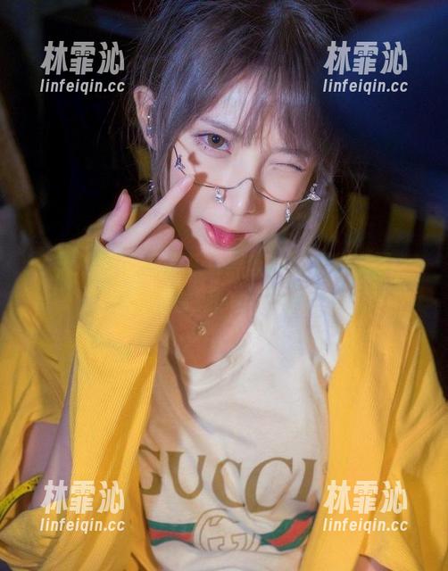 今天的在下萝莉控ii黑丝cos又分享了，一定要看她的小巧思啊！