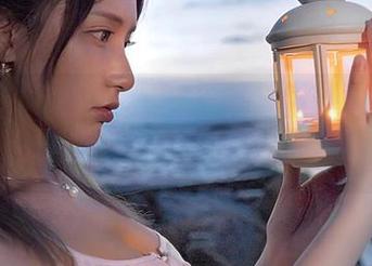 妖舞耳机:在下萝莉控ii的cos大作,眼神却在调戏我?