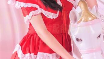 头条女神 – 啊这妹妹，张蓝欣真选了超好看的写真资源，图片配得真意外，值得一看！