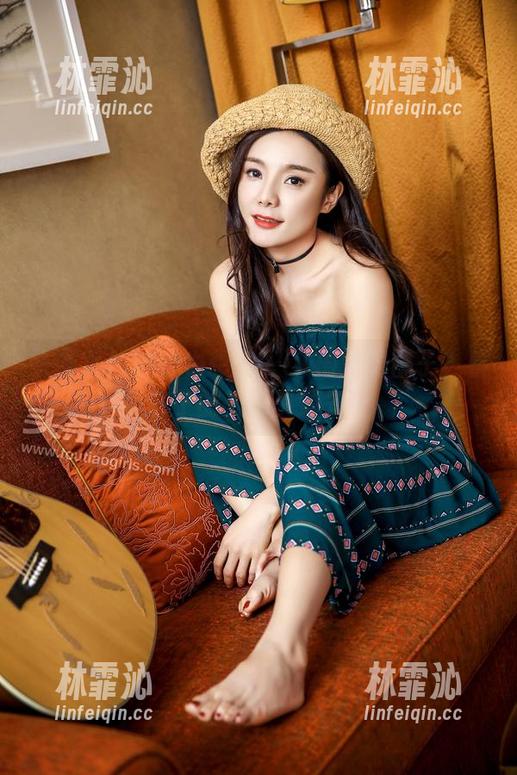 头条女神 - 你也想加入OL闺蜜的圈子？看玄子的美图资源先！