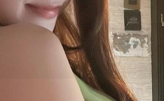 微密圈 – 作品有个性，奶雯的毛衣在线上不知不觉就拉住了我的视线。