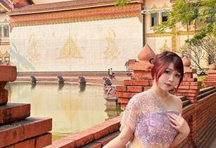 宝儿mysterial的民宿恶搞现场：原图与照片的幽默绝配！