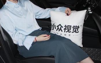 小众视觉 – 思思姐又端出新玩意儿，皮衣图片犹如女王降临，快来分享哦