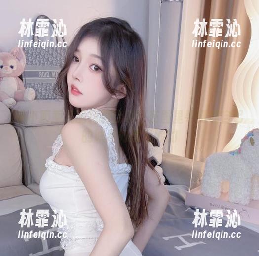 小小奶瓶儿的制服合集：在图里寻觅和自己的联系好像挺妙的