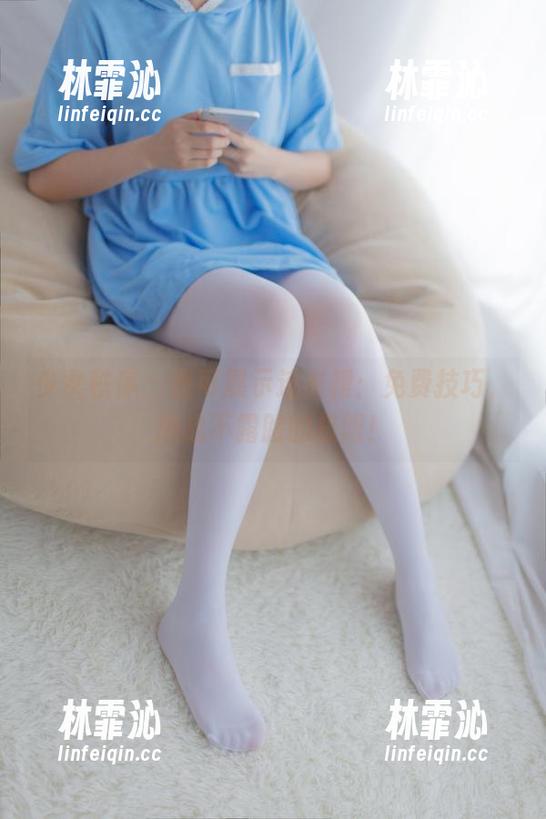 少女秩序 - 鹿可展示连衣裙：免费技巧，挑战不露脸的极限！