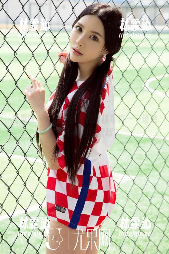 尤果网 - Abby金金的棉袜写真——谁说袜子不能吸引眼球？