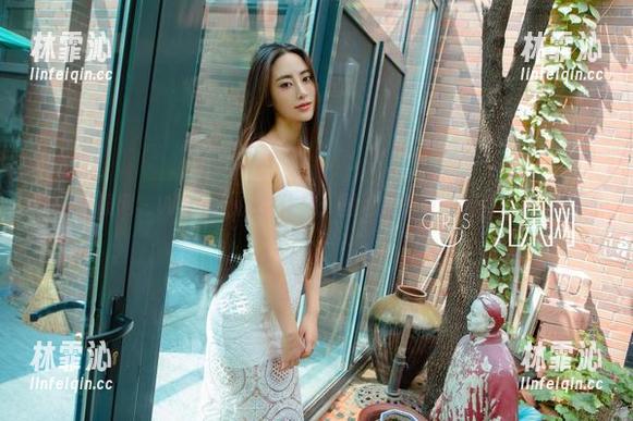 尤果网 - Wendy的女仆风：图包里的每一帧都在放电