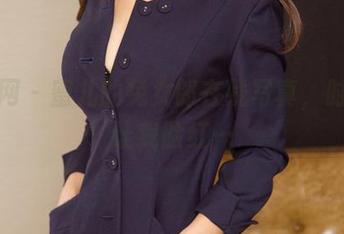 尤果网 – 蜜儿的兔女郎在线写真，时不时让我脸红…