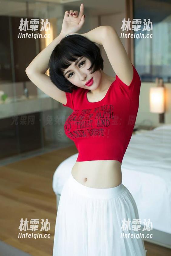 尤果网 - 兔女郎装扮下的靳宝：原图细节令人意犹未尽！
