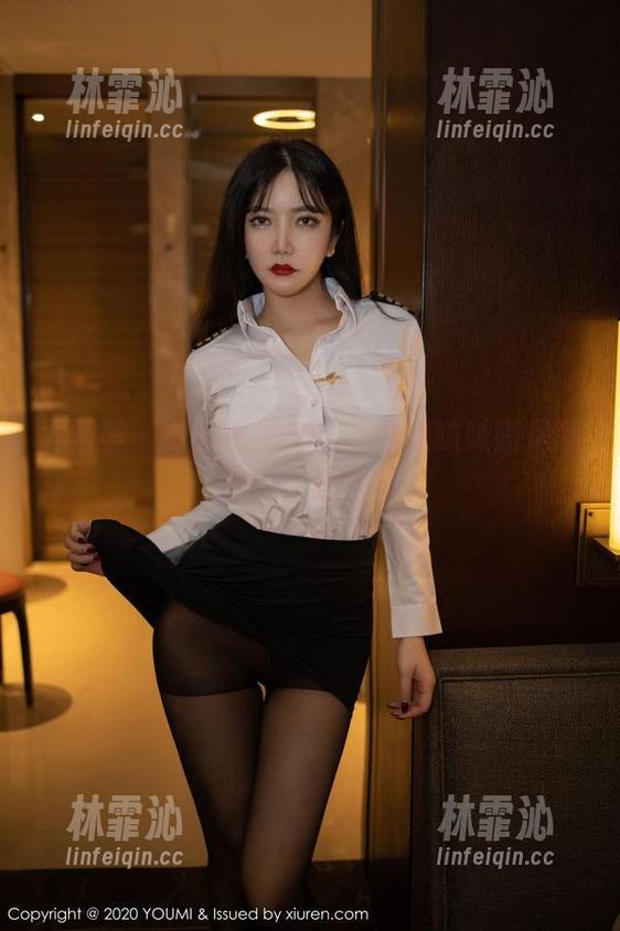 尤蜜荟 - 办公室是舞台，姝姝妹妹则是那张迷人的壁纸