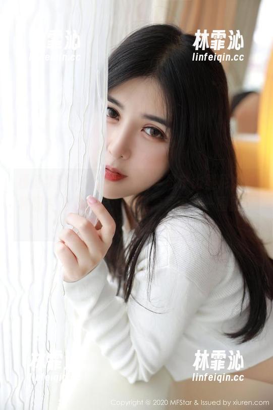 模范学院 - 全套SiByl李思宁比基尼，各种图片让你感觉：我只需要再瘦一圈就能去海边乐逍遥！