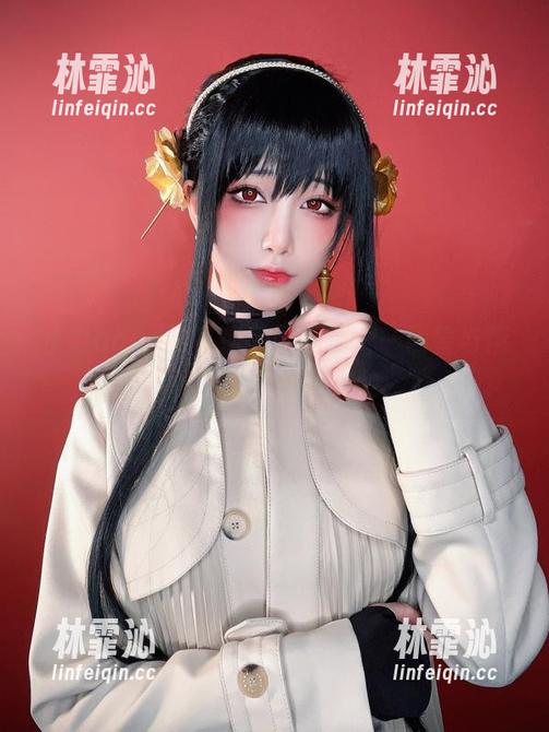 水淼aqua的私房美图秀场——黑兽与精灵女王的轻松交融