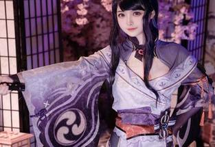 从白莉爱吃巧克力的人形电脑天使心图包中剖析,这小叽的动作真是……微妙到位啊!