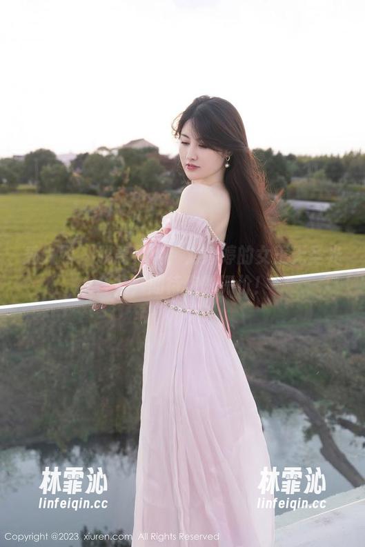 秀人网 - 脱离凡尘，刘婷婷的女王无圣光合集，期待你的评价！