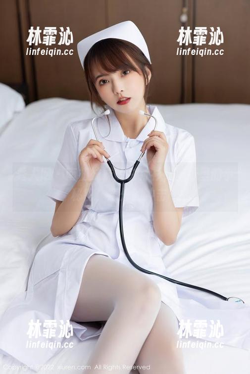 秀人网 - 南初妹妹的白衬衫，壁纸里的小秘密，意外的冲击…